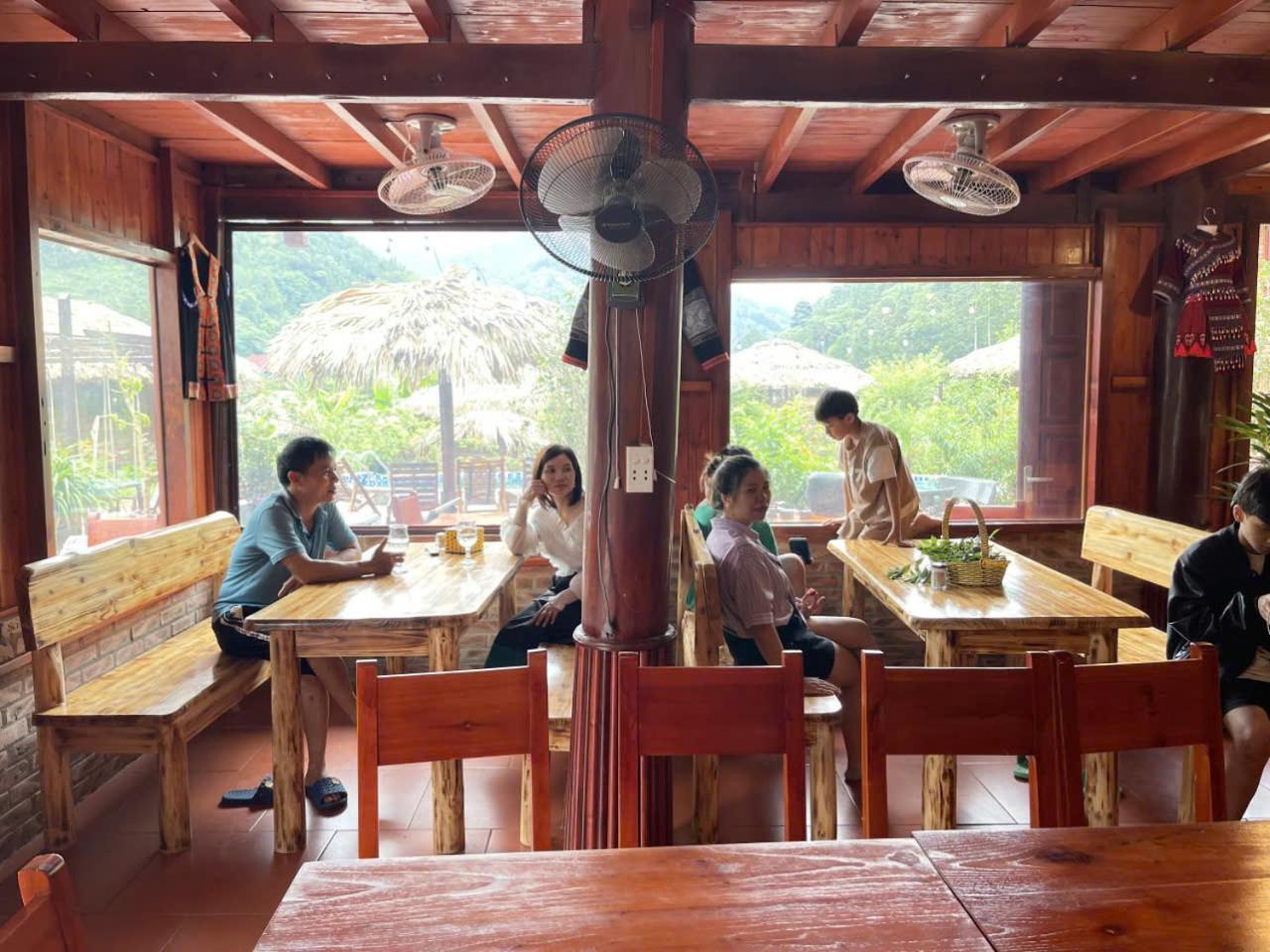 Bac Ha Lodge Retreat Exteriör bild